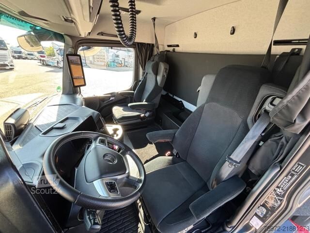 Фургон (грузовой автомобиль)  eActros 400 L