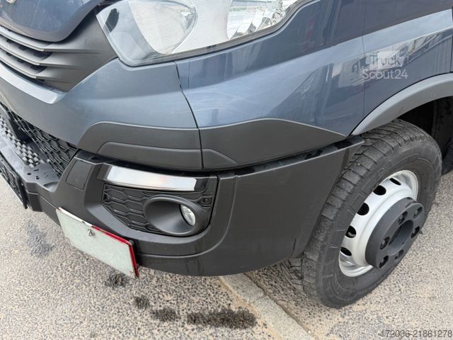 Dubă cu caroserie tip cutie IVECO Daily 72c18 HiMatic, Koffer, Palfinger, Tüv neu!