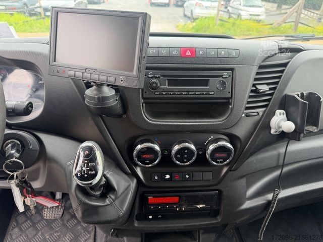 Skříňová dodávka IVECO Daily 72c18 HiMatic, Koffer, Palfinger, Tüv neu!