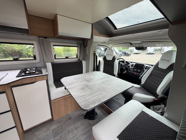 Teilintegriertes Wohnmobil GIOTTILINE Toscan 74NF-Hubbett