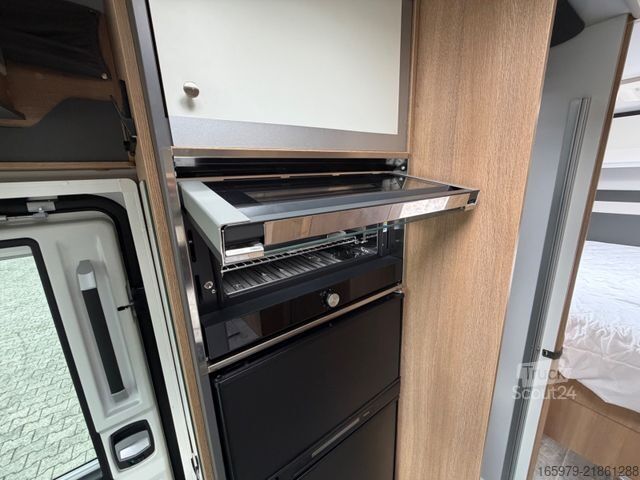 Teilintegriertes Wohnmobil GIOTTILINE Toscan 74NF-Hubbett