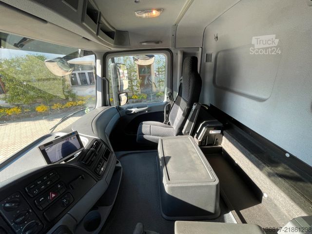 Samochód do przewozu napojów MERCEDES-BENZ Actros 2536 LLL MP3 Schwenkwand LBW Lenkachse