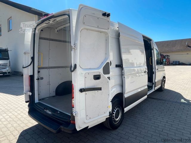 Kastenwagen hoch VOLKSWAGEN Crafter Kasten 35 L4H3 Hochdach KAM Navi Klima