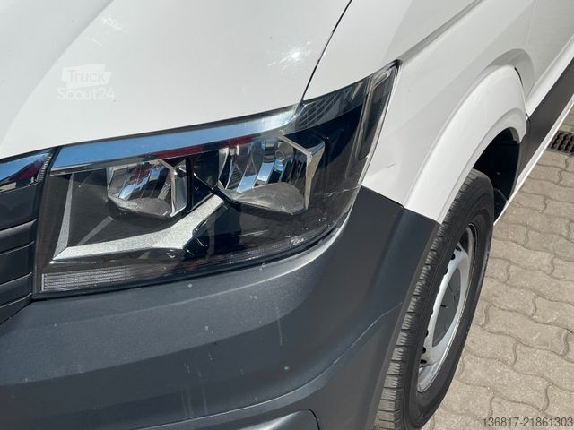Ван с висока покривка VOLKSWAGEN Crafter Kasten 35 L4H3 Hochdach KAM Navi Klima