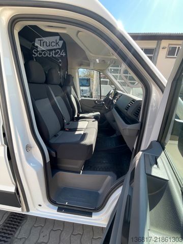 Kastenwagen hoch VOLKSWAGEN Crafter Kasten 35 L4H3 Hochdach KAM Navi Klima