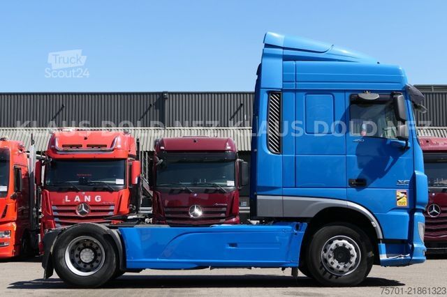 Standardowy ciągnik siodłowy DAF XF 460 Space Cab XL-Tank Euro 6