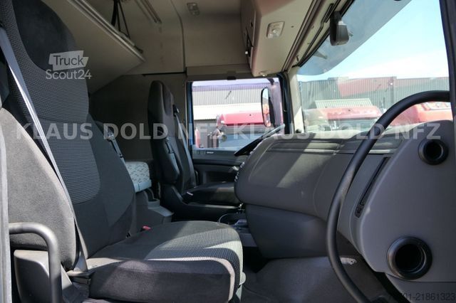 Standardowy ciągnik siodłowy DAF XF 460 Space Cab XL-Tank Euro 6