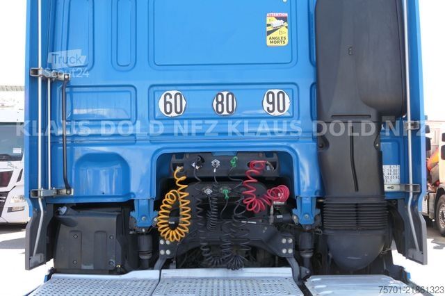 Standardowy ciągnik siodłowy DAF XF 460 Space Cab XL-Tank Euro 6