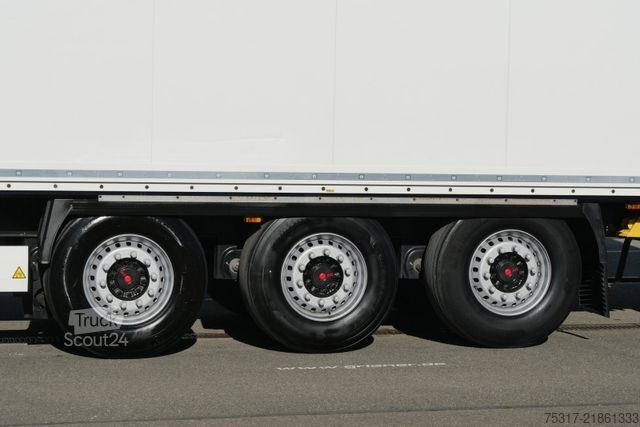 Semi-remorque fourgon KRONE SD 27/ DOPPELSTOCK / ZURRLEISTE /LIFTACHSE /SAF