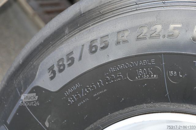 Semi-remorque fourgon KRONE SD 27/ DOPPELSTOCK / ZURRLEISTE /LIFTACHSE /SAF