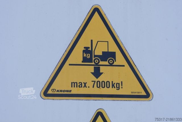 Semi-remorque fourgon KRONE SD 27/ DOPPELSTOCK / ZURRLEISTE /LIFTACHSE /SAF