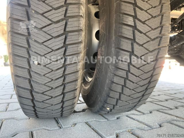 Šaldytuvo kėbulo furgonas IVECO Daily 70C18A8P -20°C LUFTF AUT LBW ALU AHK NAVI