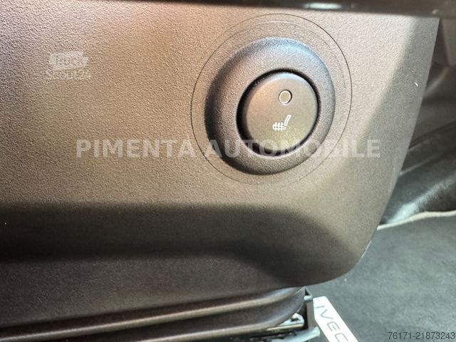 Koelwagen met geïsoleerde laadbak IVECO Daily 70C18A8P -20°C LUFTF AUT LBW ALU AHK NAVI