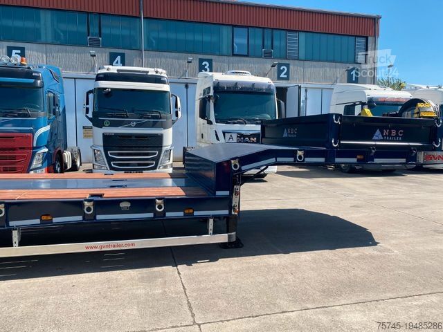 Lavbygd semitrailer  GVN 3GVN29 * ÜBERBREITE TAFEL*KOC*LIFT*P