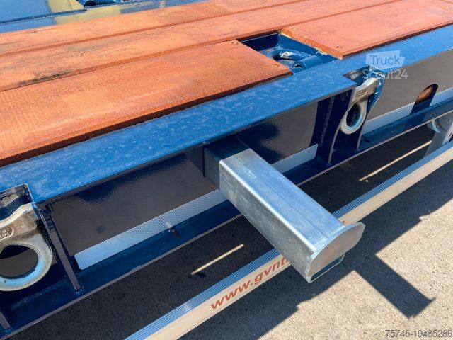 Lavbygd semitrailer  GVN 3GVN29 * ÜBERBREITE TAFEL*KOC*LIFT*P