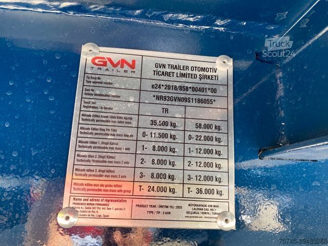 Lavbygd semitrailer  GVN 3GVN29 * ÜBERBREITE TAFEL*KOC*LIFT*P