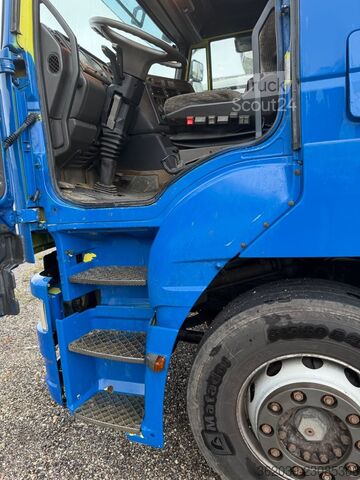 Camion porte-caisses amovibles IVECO LD 260E43 6x2 Fahrgestell