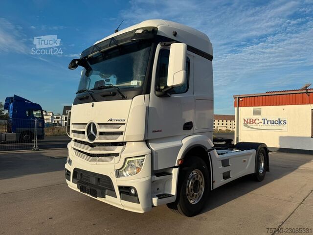 Standardowy ciągnik siodłowy MERCEDES-BENZ ACTROS 1843 * RETARDER * ALCOA * VOLLVERKLEIDUNG