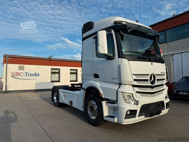 Standardowy ciągnik siodłowy MERCEDES-BENZ ACTROS 1843 * RETARDER * ALCOA * VOLLVERKLEIDUNG