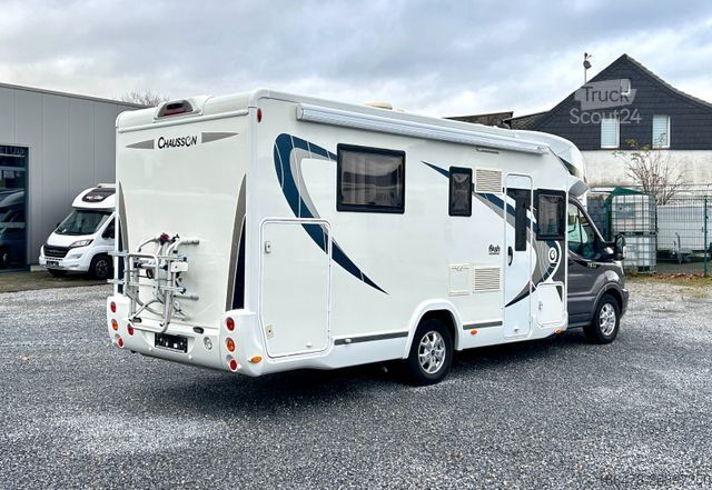 Camping-car semi-intégré CHAUSSON Flash 718 XLB *Queensbett-Hubbett*