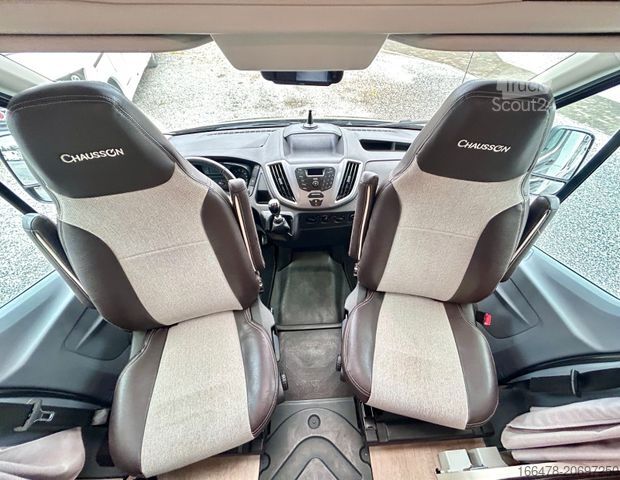 Camping-car semi-intégré CHAUSSON Flash 718 XLB *Queensbett-Hubbett*