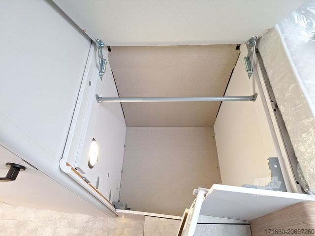 Camper integrado HYMER/ERIBA B-Klasse MC I 680 *Mod.26*Premium*Autarkie*