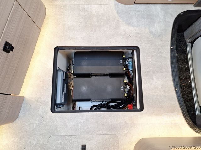 Integriertes Wohnmobil HYMER/ERIBA B-Klasse MC I 680 *Mod.26*Premium*Autarkie*