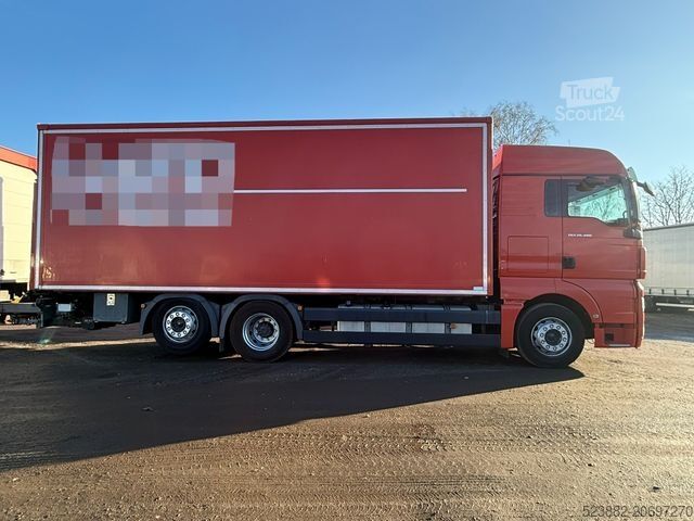 Kastes kravas automašīna MAN TGX26.480 Schlafkabine*Durchlader*RET*Lift-Lenk