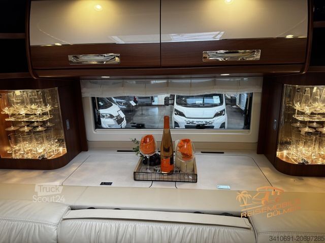 Integrisani kamper CARTHAGO liner-for-two I 53 Fahrradbühne Vollluftfederung