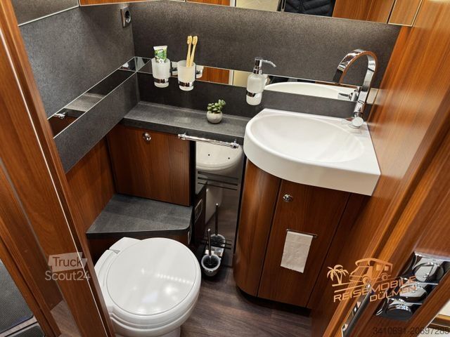 Integrisani kamper CARTHAGO liner-for-two I 53 Fahrradbühne Vollluftfederung