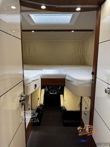 Integrisani kamper CARTHAGO liner-for-two I 53 Fahrradbühne Vollluftfederung