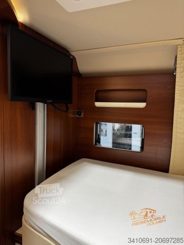 Integrisani kamper CARTHAGO liner-for-two I 53 Fahrradbühne Vollluftfederung