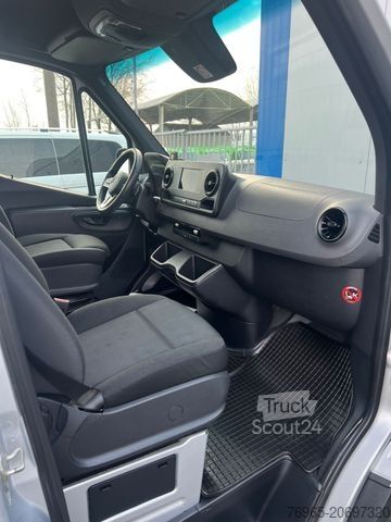 Skåpbil MERCEDES-BENZ Sprinter 314 AUTOMATIK NAVI TOTWINKEL KAMERA LED
