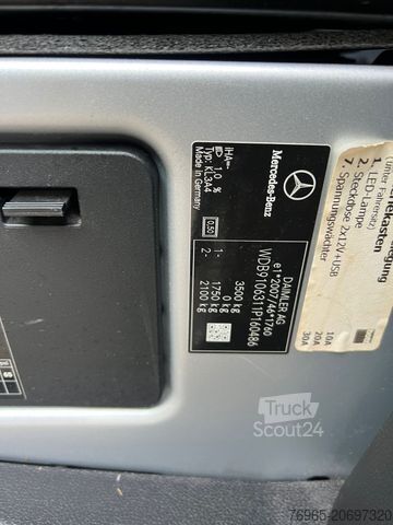 Skåpbil MERCEDES-BENZ Sprinter 314 AUTOMATIK NAVI TOTWINKEL KAMERA LED