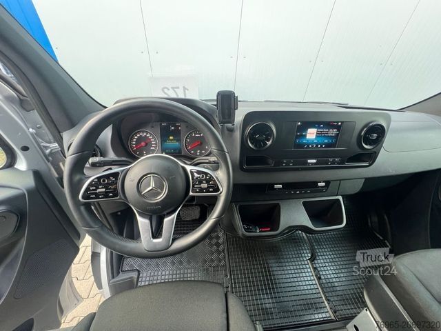 Skåpbil MERCEDES-BENZ Sprinter 314 AUTOMATIK NAVI TOTWINKEL KAMERA LED