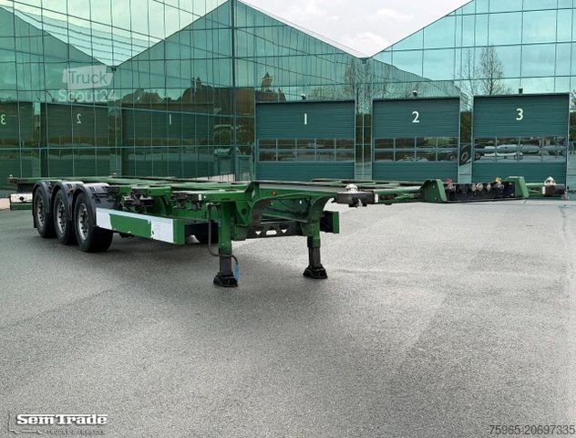 Semiremorcă cu caroserie interschimbabilă KÖGEL S24-2 BACK SLIDER LIFT AXLE DISC BRAKES 3 PIECES