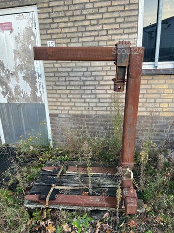 Padėklų šakutės Onbekend Pallet haak te koop, merk en leeftijd onbekend