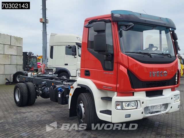 Chassi med hytt Iveco Eurocargo 180E320 4X2 NEW! 18T chassis 2017 pro...