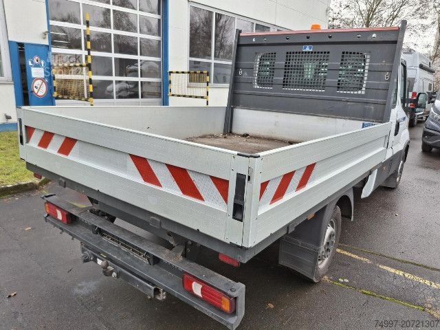 Pick-up pakettiauto IVECO 35S14 DoKa / MOTORSCHADEN