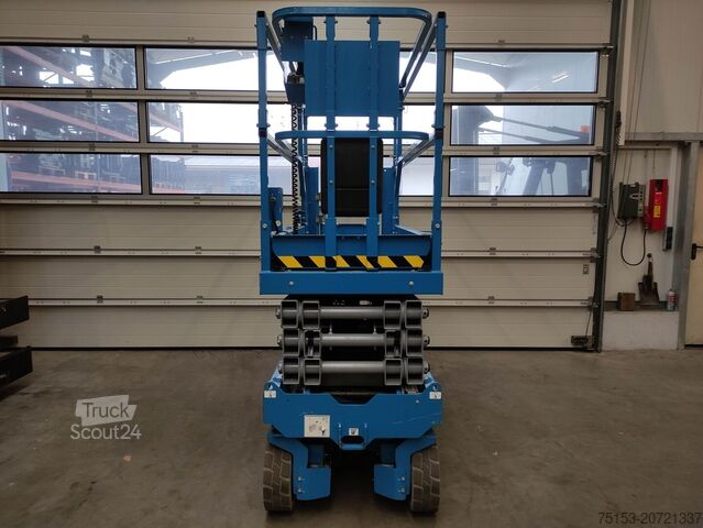 žirklinis liftas Genie GS2632