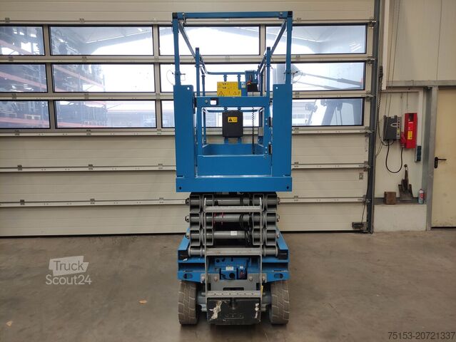 žirklinis liftas Genie GS2632