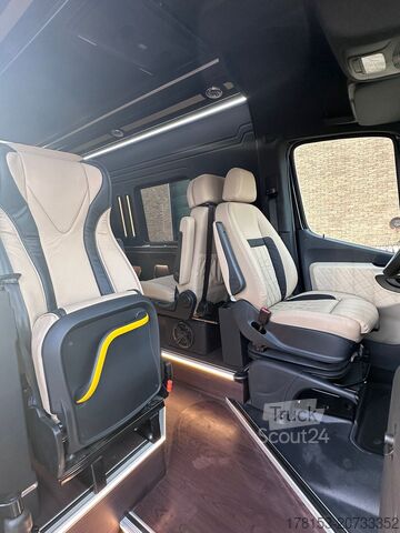 Kleinbus Mercedes-Benz Sprinter 519 VIP 12 SEATS XXL ON STOCK