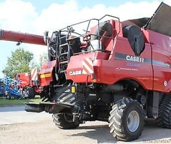 Skördetröska Case-IH AF 9230 Raupe Allrad