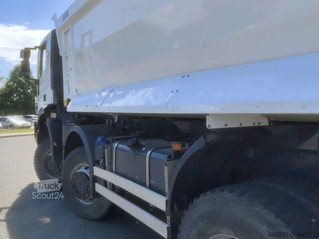 Kamion za otkači IVECO Trakker 450
