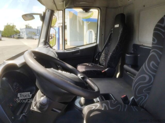 Kamion za otkači IVECO Trakker 450