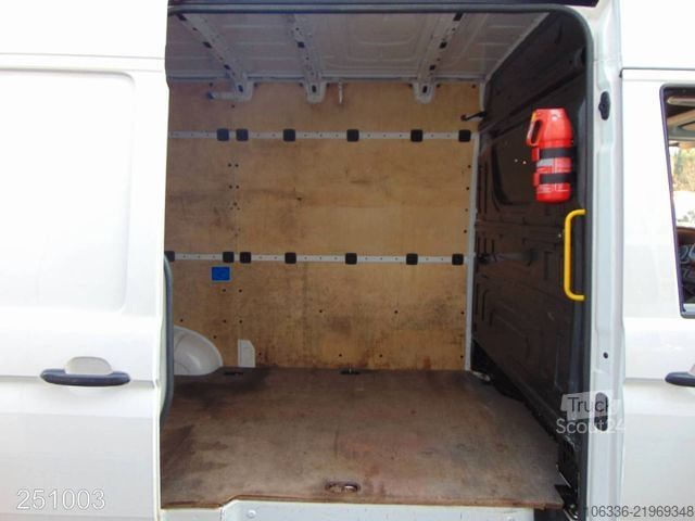 Dodávka s vysokou střechou MAN TGE 3.180 4x4 AHK-Klima-Navi-Kamera