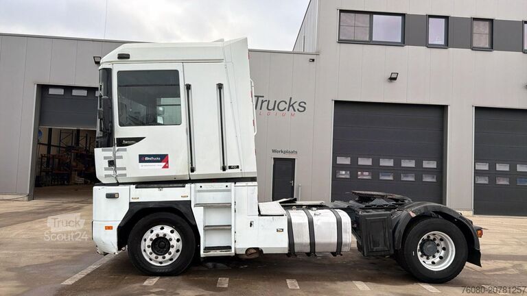 Tracteur standard Renault Magnum 400 (BOITE MANUELLE / MANUAL GEARBOX)