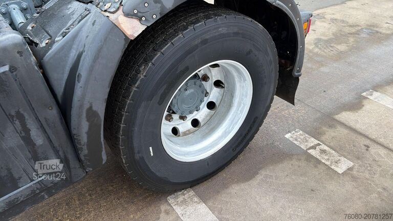 Tracteur standard Renault Magnum 400 (BOITE MANUELLE / MANUAL GEARBOX)