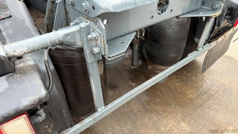 Tracteur standard Renault Magnum 400 (BOITE MANUELLE / MANUAL GEARBOX)