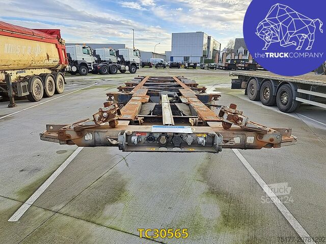 Transport de conteneurs Vanhool 